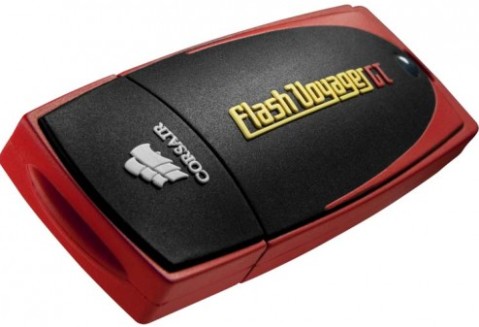 corsair_128GB_flash_voyager_gt