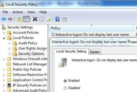 Enable Do Not Display Name of Last Logged In User Policy