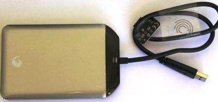 Seagate GoFlex Ultra-Portable Drive with USB 3.0 Kit