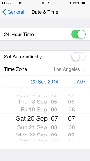 Set Date Time in iOS